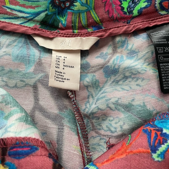 H&M Floral Pants - Picture 5 of 9
